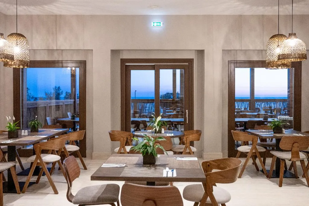 Restaurant, Oya Beach Resort, Crete