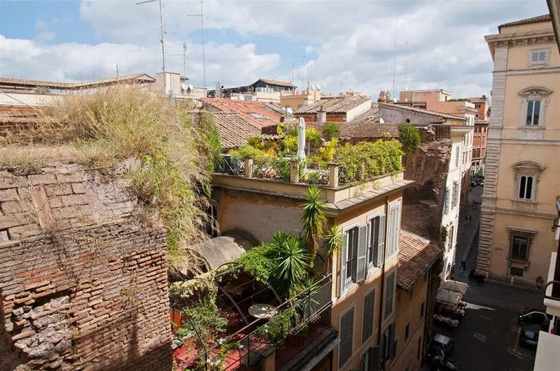 General view, Hotel Le Clarisse Al Pantheon, Rome