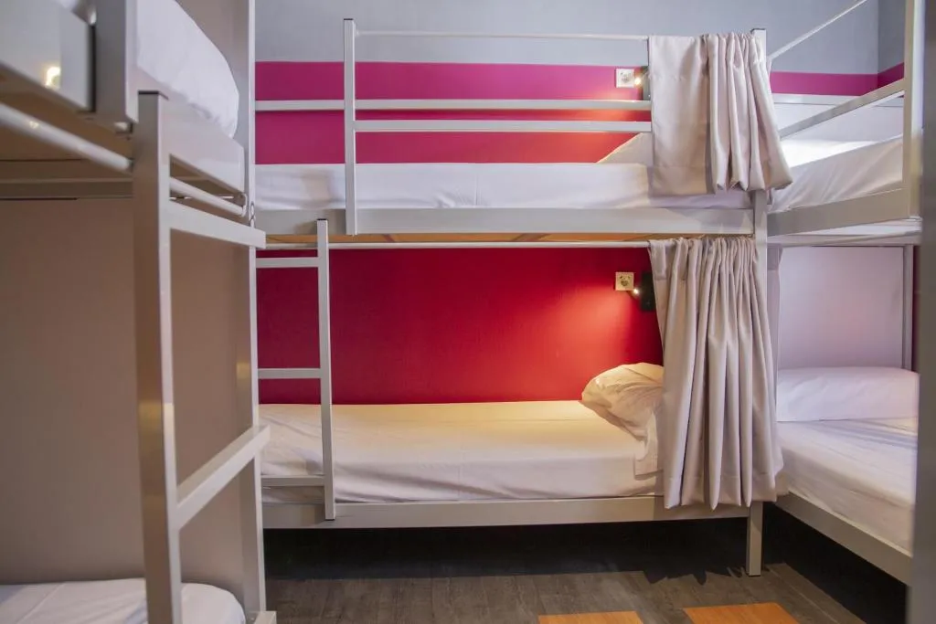 Bed in dormitory STANDARD Room, room00 Valencia Hostel, Valencia