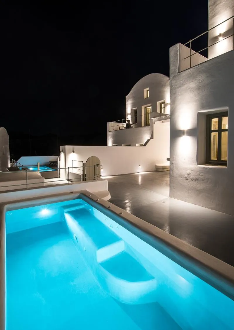 Pool, Cape 9, Santorini