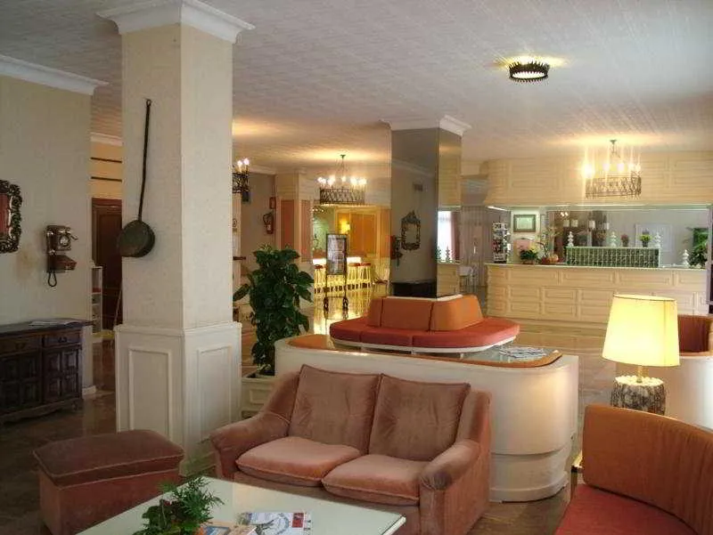 Lobby, Trovador, Tenerife