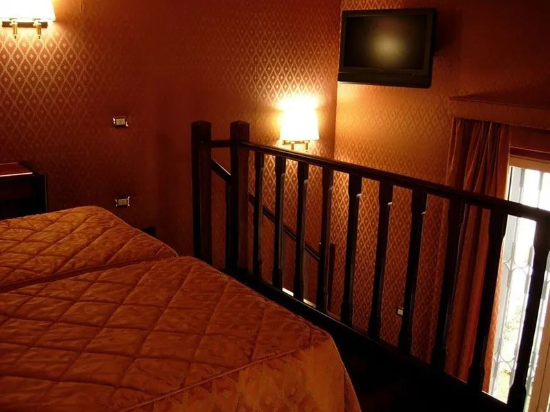 TWIN STANDARD Room, Hotel Galles, Rome
