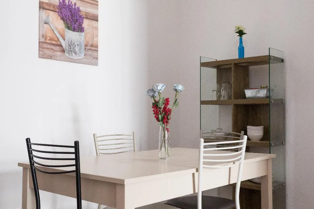 APARTMENT CAPACITY 6 Room, B&B Ai Tintori, Palermo