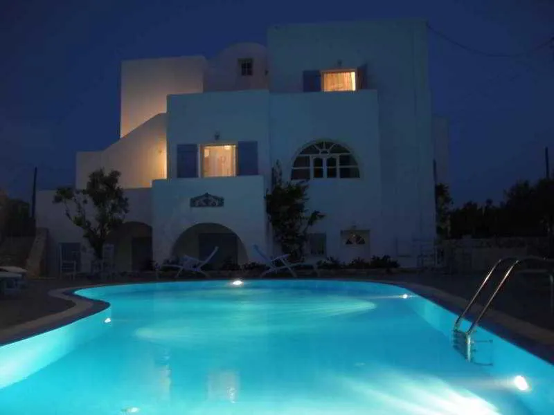 General view, Sweet Tweet, Santorini