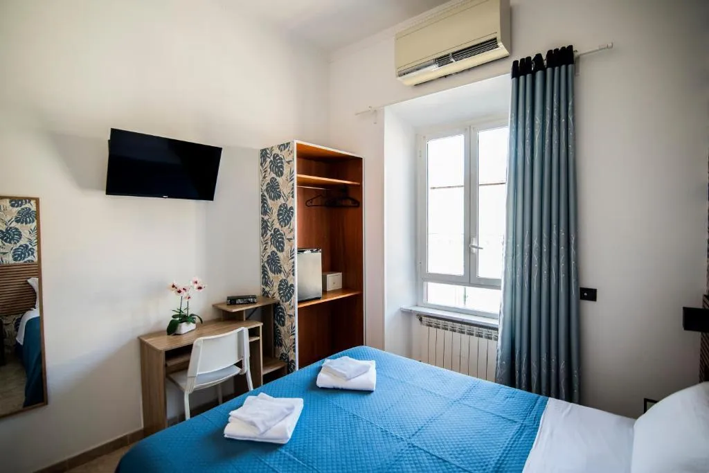 Room, Hotel Dell'Urbe, Naples