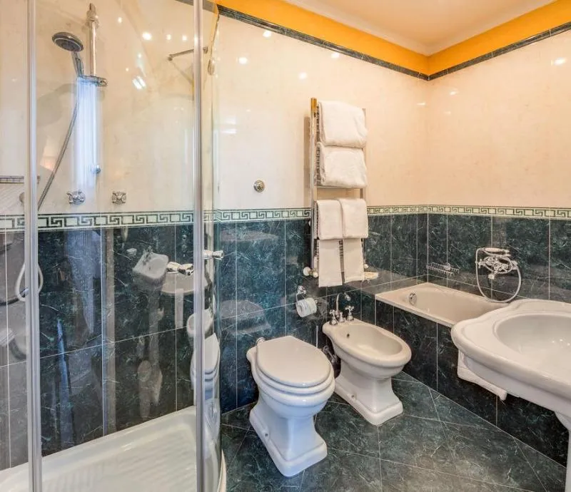 DOUBLE SINGLE USE SUPERIOR Room, Roma, Florence