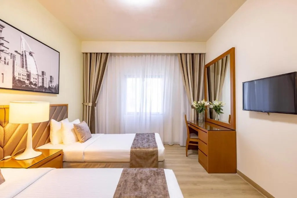 SUITE PREMIER Room, Golden Sands 10, Dubai