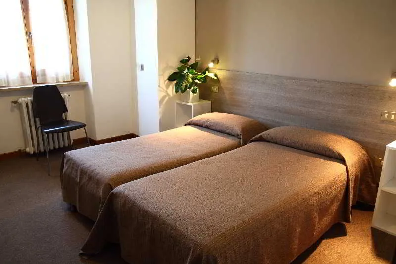 Room, Hotel Mom Assisi, Perugia