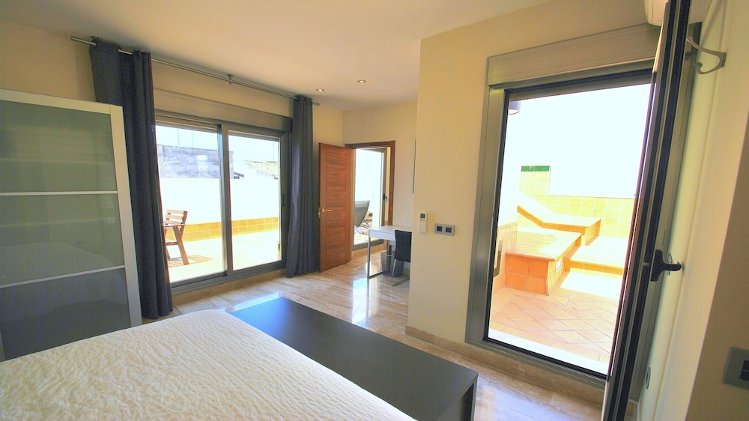 Living-sevilla Apartments Maestranza, Seville