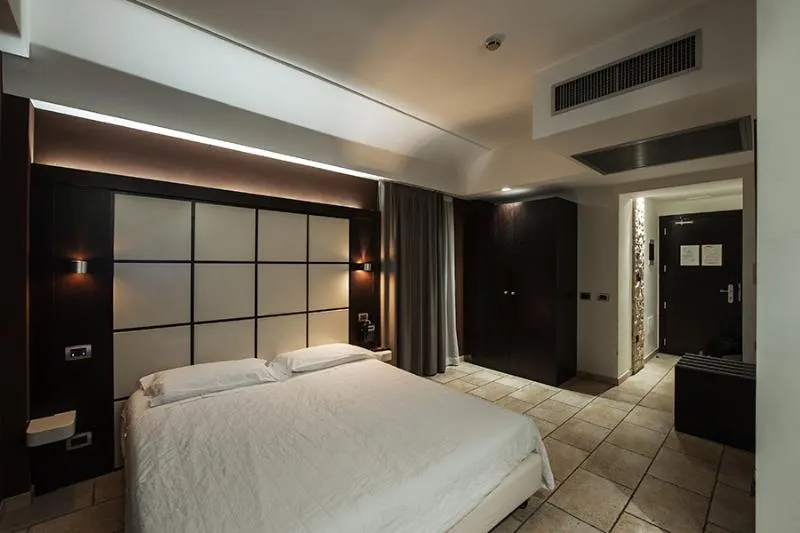 Room, Hotel Testani, Rome