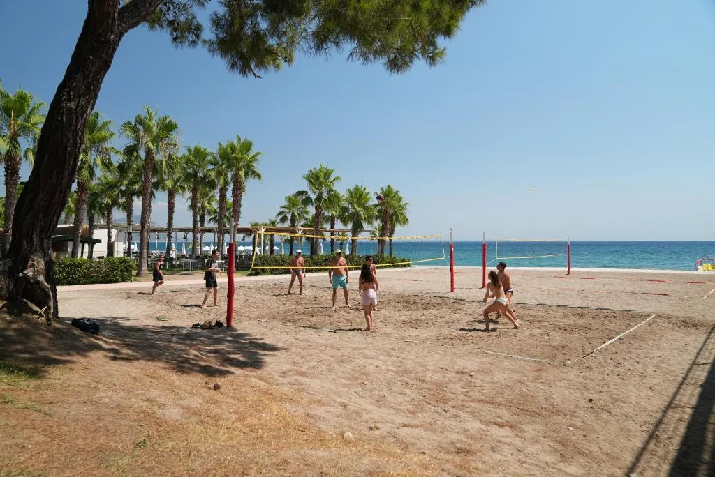 Sports and Entertainment, Crystal Flora Pearl Collection, Antalya