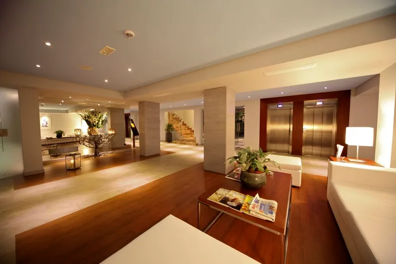 Lobby, Marins Playa Suites, Majorca