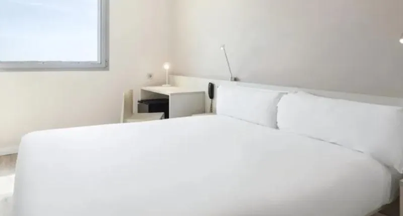 DOUBLE STANDARD Room, B&B Hotel Barcelona Viladecans, Barcelona