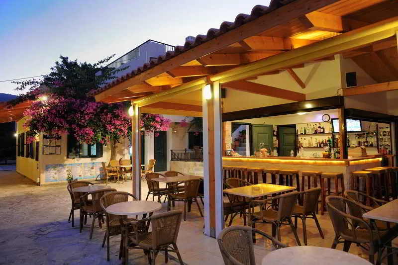 Bar, Mariamare, Crete