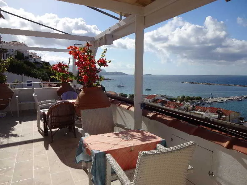 Terrace, Remezzo, Samos