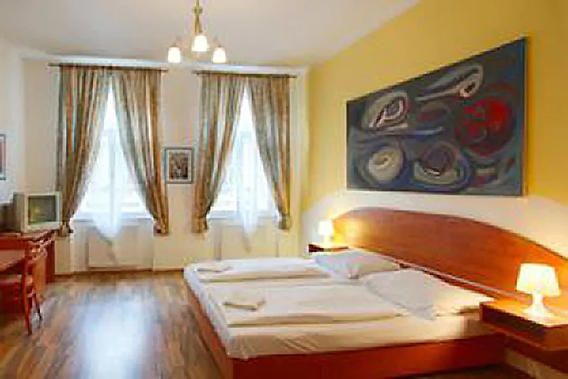 Room, Apartment Amandment, Prague
