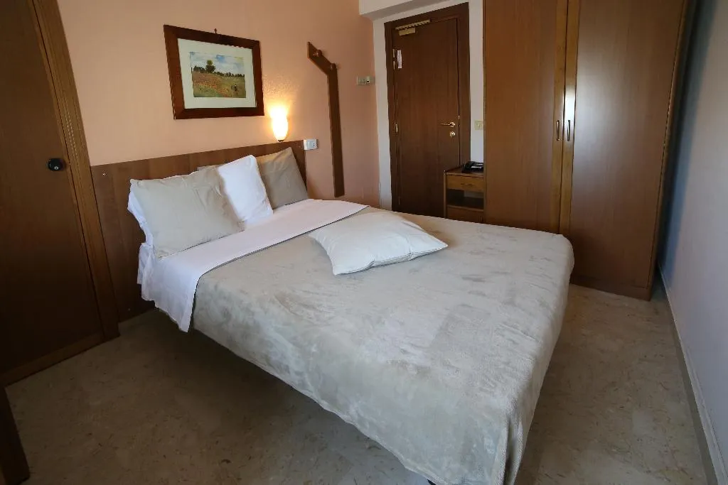 SINGLE STANDARD Room, Villa Mater, Catania