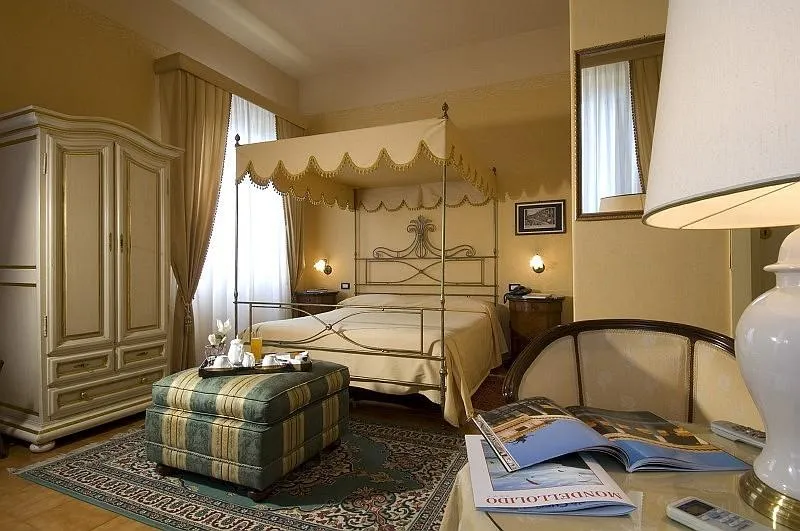 DOUBLE STANDARD Room, Villa Esperia, Palermo