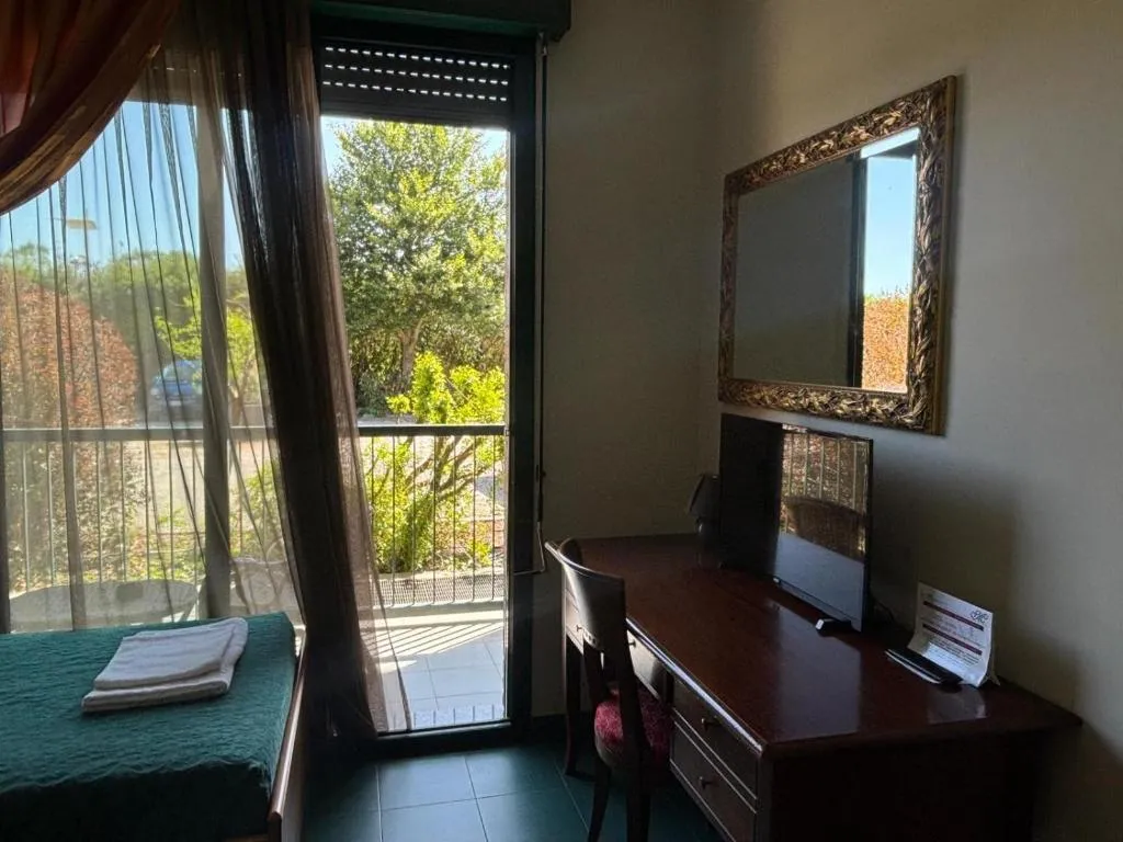 SINGLE STANDARD Room, Da Mariuccia, Milan
