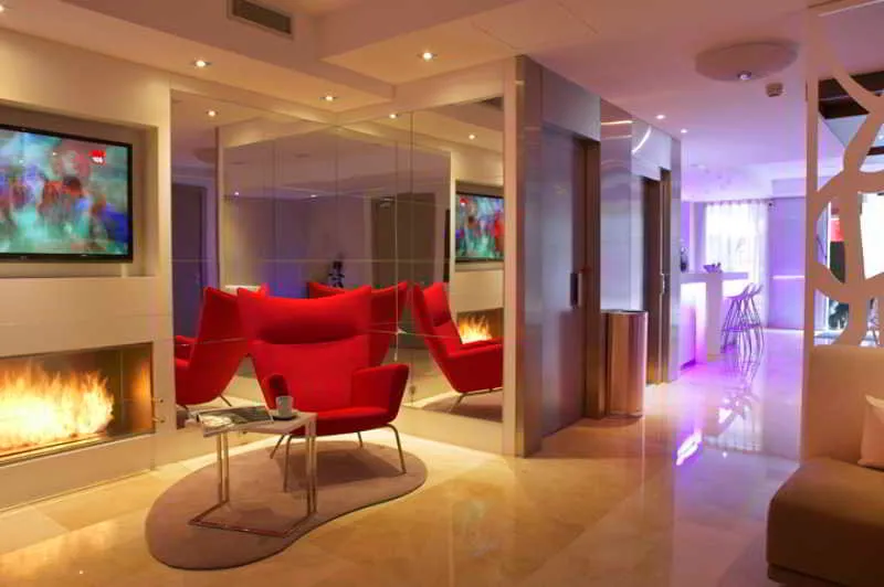 Room, Musik Boutique, Barcelona