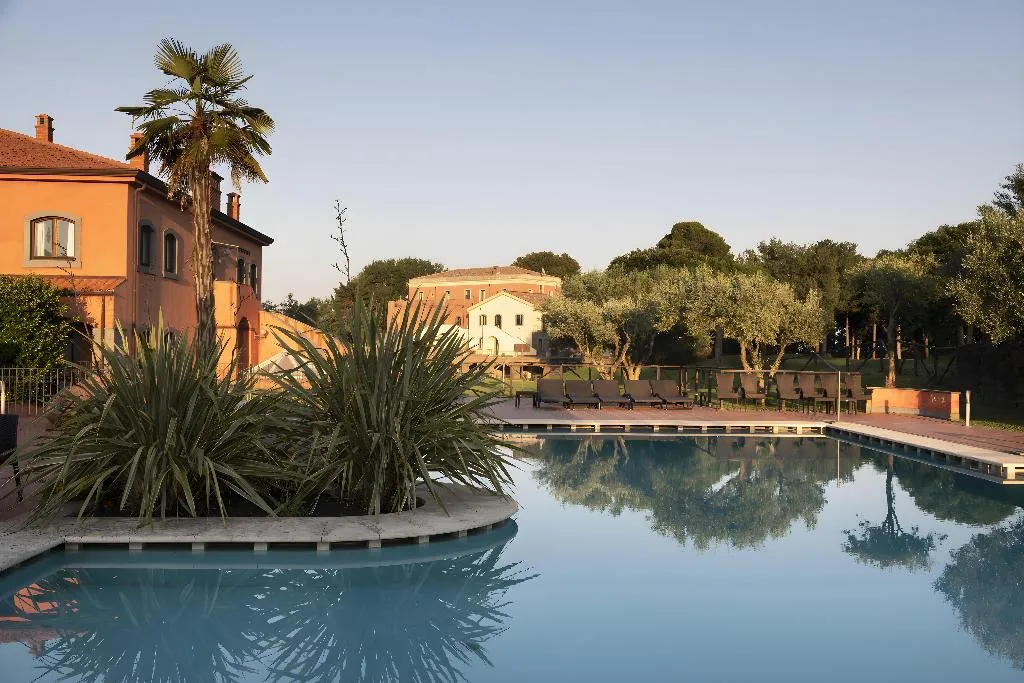 Pool, Picciolo Etna Golf Resort & Spa, Curio Collection, Catania