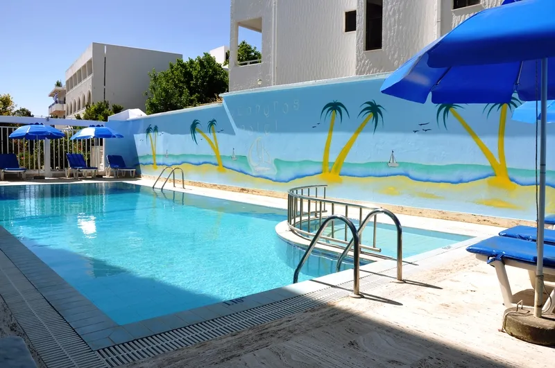 Pool, Zephyros, Kos