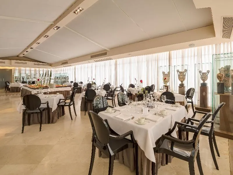 Restaurant, Hotel Villa Real, Madrid