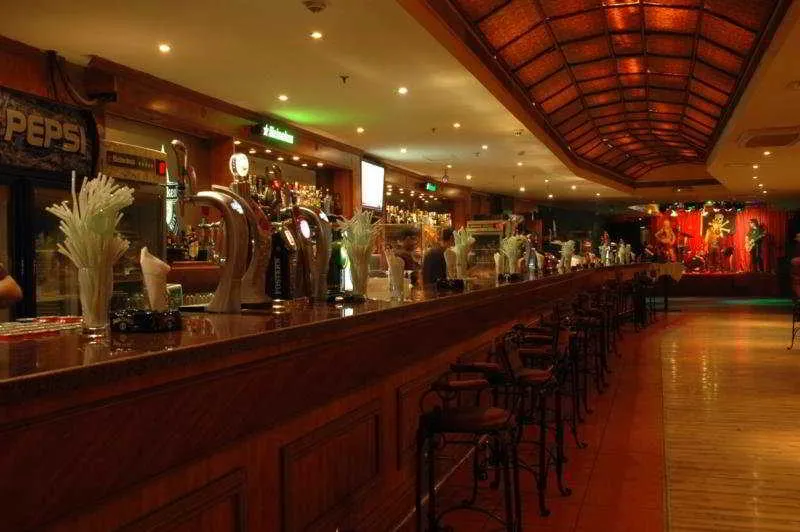 Bar, York International, Dubai