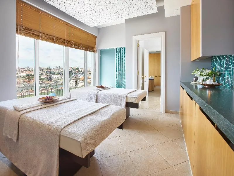 Sports and Entertainment, The Yeatman, Porto
