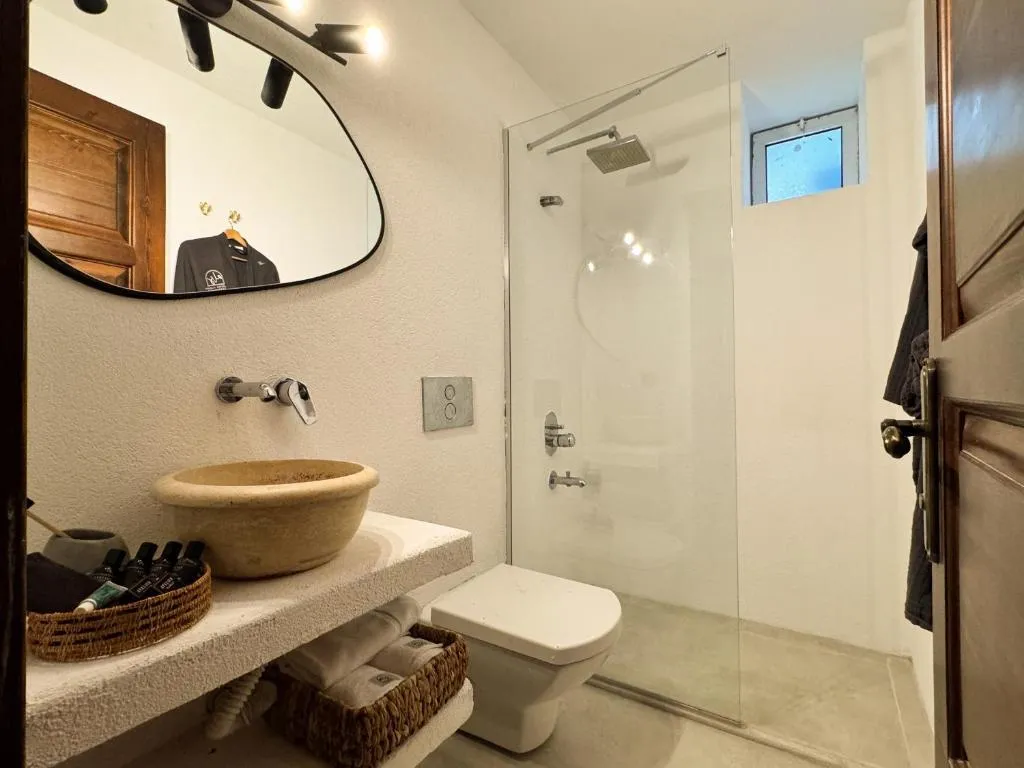 TWIN CAPACITY 2 TWO BEDROOMS Room, Aleysim Alaçatı, Izmir