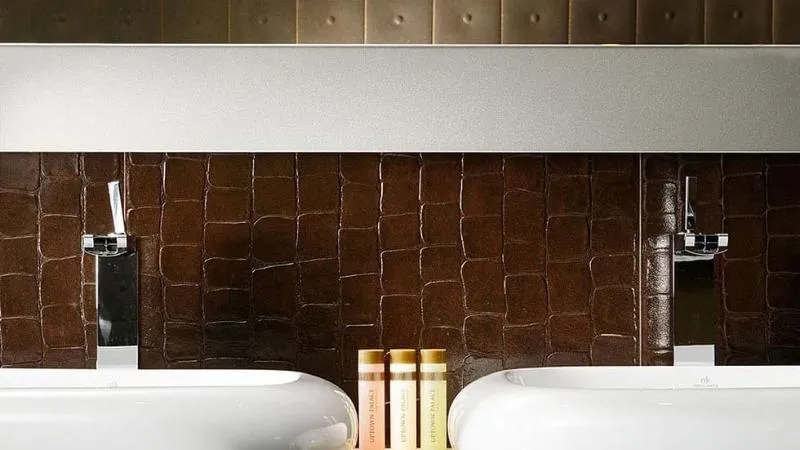 SUITE CAPACITY 4 Room, Uptown Palace, Milan