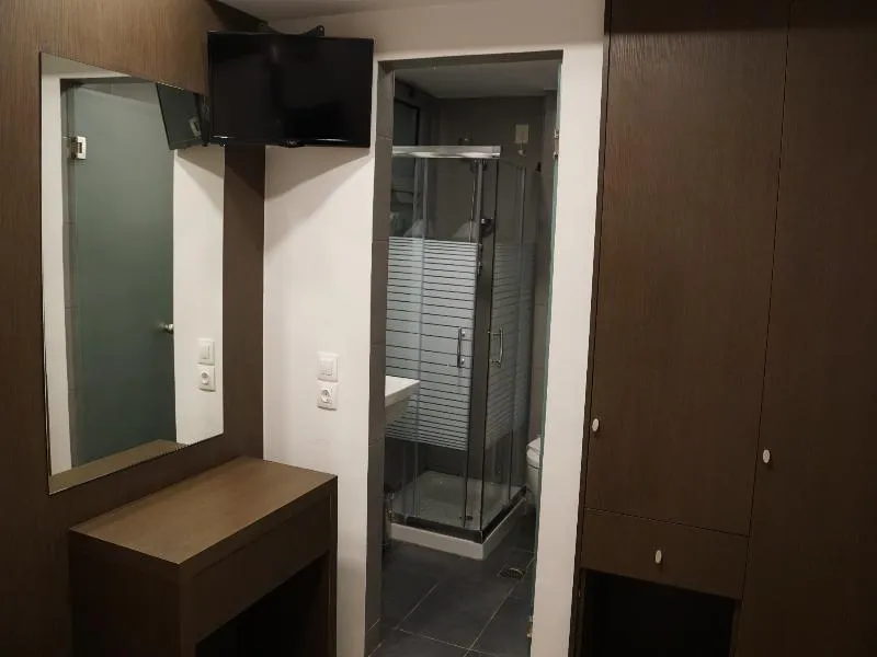 Room, Piraeus Port Hotel, Athens