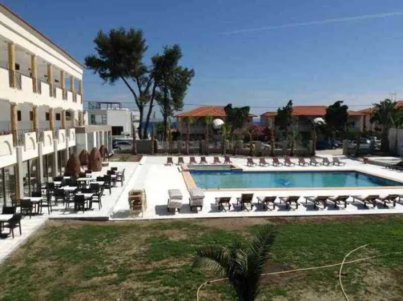 Pool, Hanioti Melathron, Halkidiki