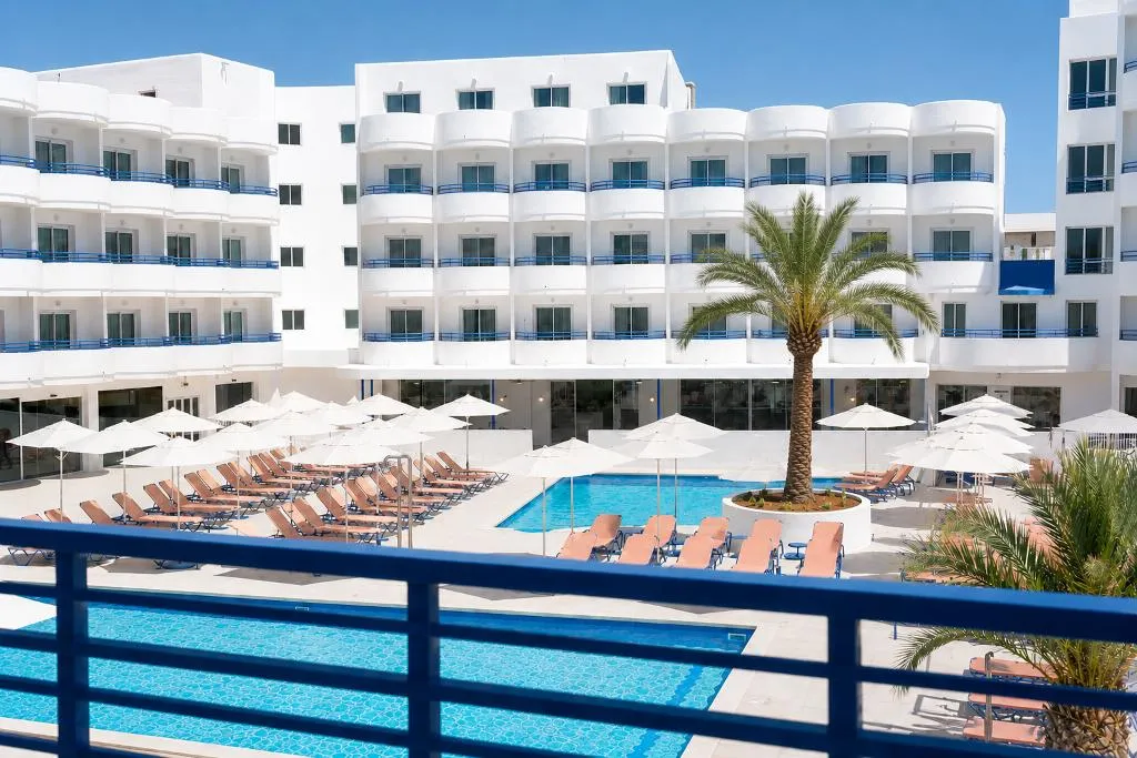 STUDIO POOL VIEW Room, Coral Star Hotel & Apartments, Ibiza