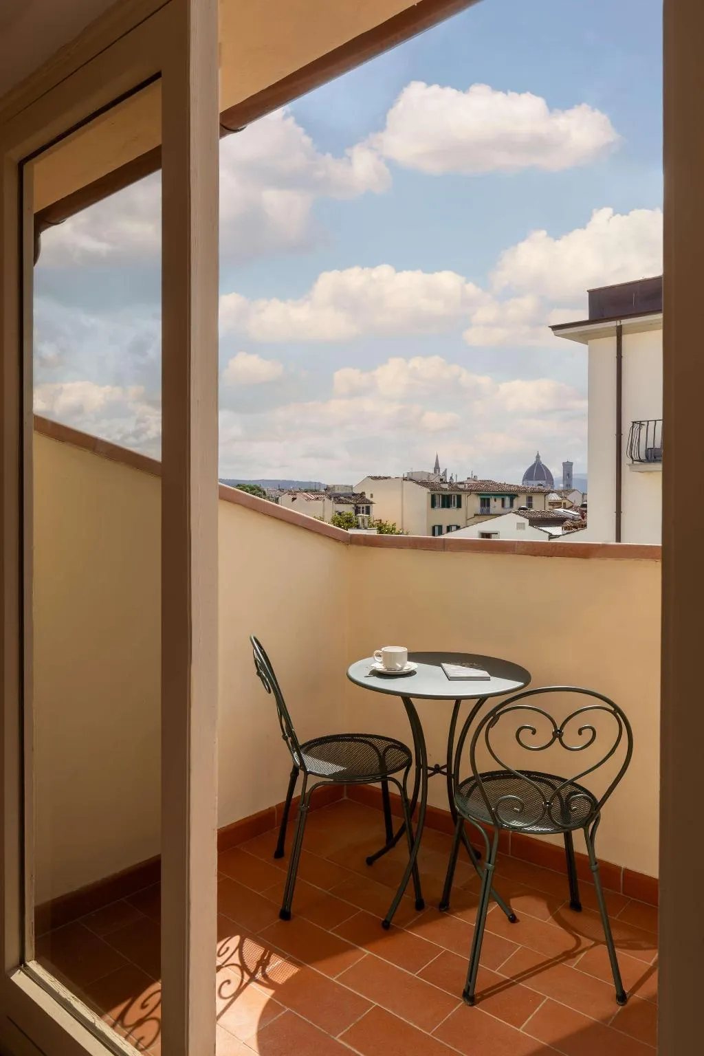 Room, Anglo American Hotel Florence, Curio Collection, Florence
