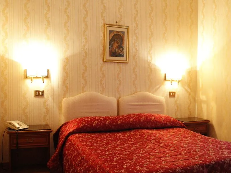 Double or Twin STANDARD Room, Torino, Rome