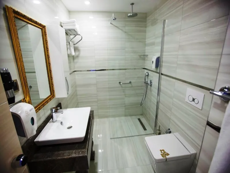 DOUBLE SINGLE USE DELUXE LAND VIEW Room, Azura Deluxe Resort & Spa Avsallar, Antalya