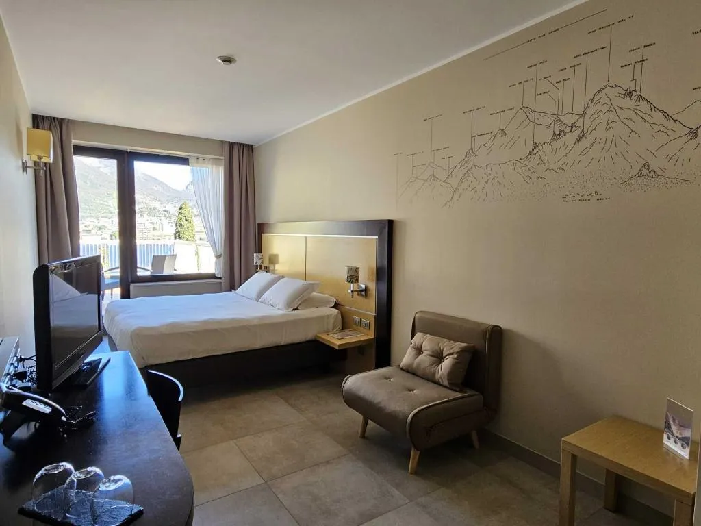 Double or Twin LAKE VIEW Room, Hotel Griso Collection, Milan