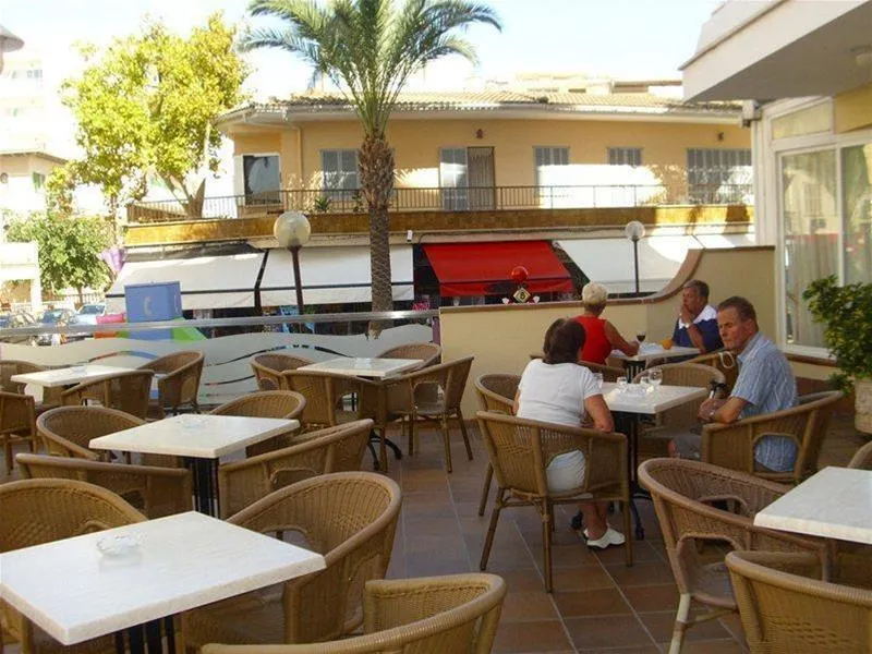 Terrace, Hotel THB Gran Bahía, Majorca