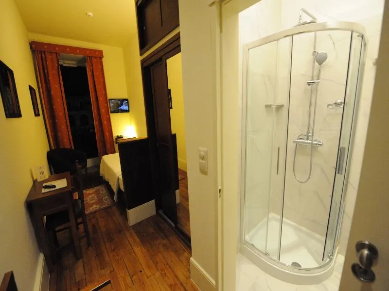 SINGLE STANDARD Room, Aliados, Porto