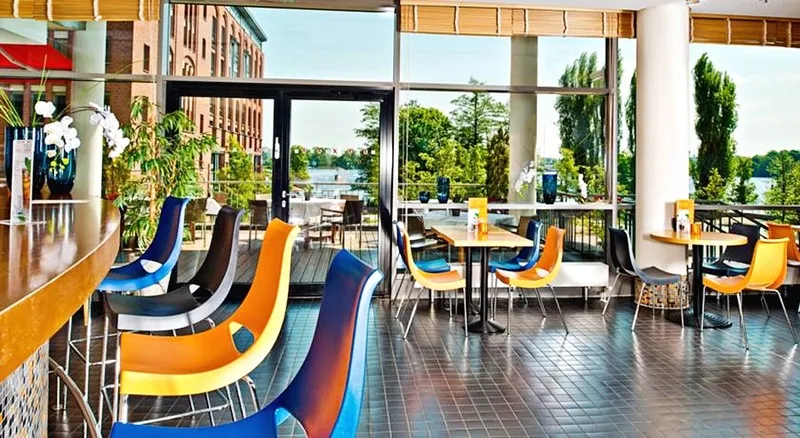 General view, Centrovital, Berlin