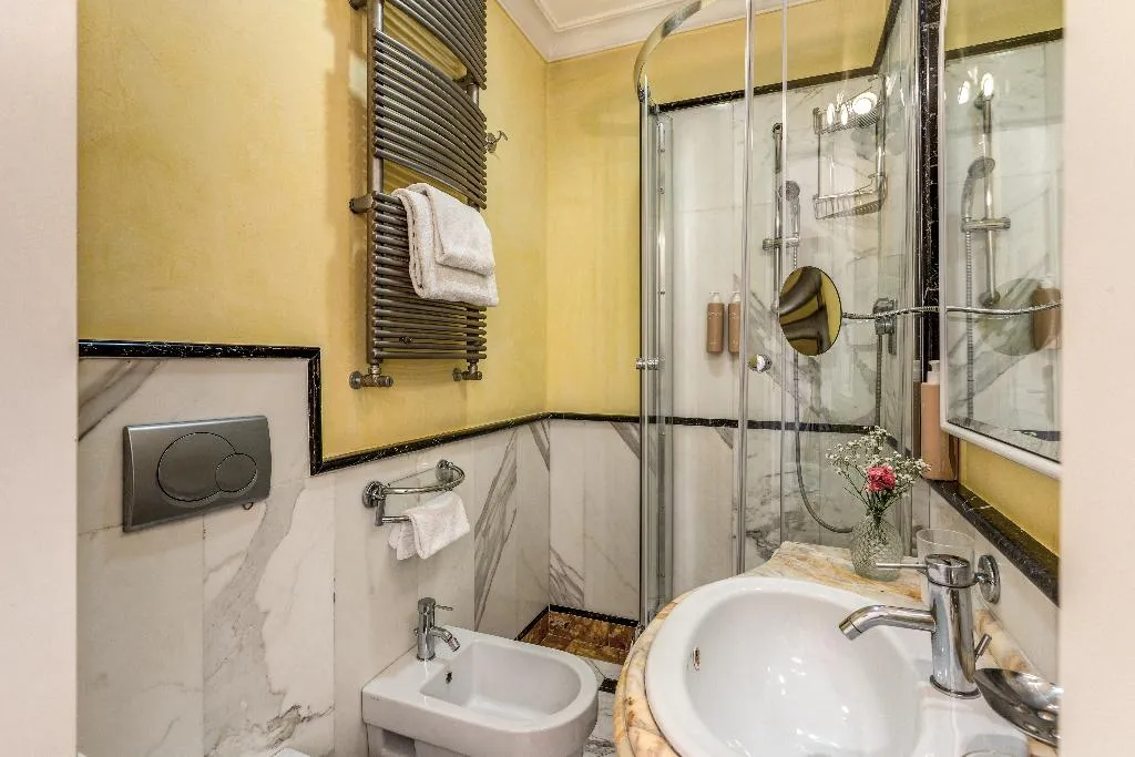 SINGLE ANNEX Room, Sonya, Rome