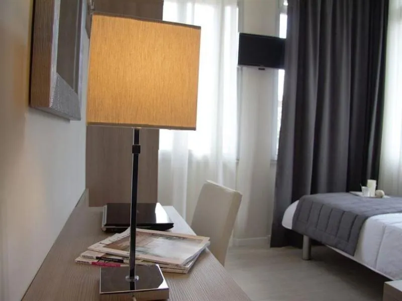 General view, Hotel Zara Milano, Milan