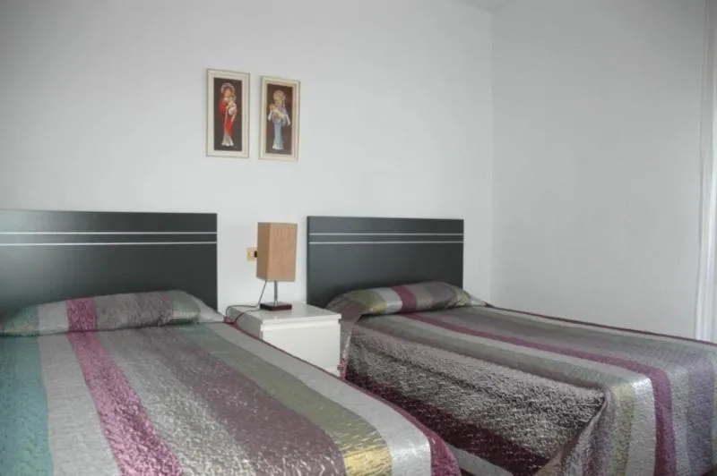 APARTMENT TWO BEDROOMS Room, Terrasol Pirámides-Puerto Blanco, Costa Del Sol