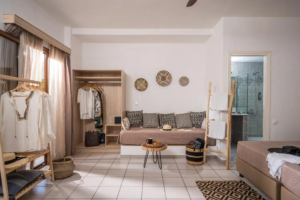 SUITE GARDEN VIEW Room, Cretan Seaside Boutique Hotel, Crete