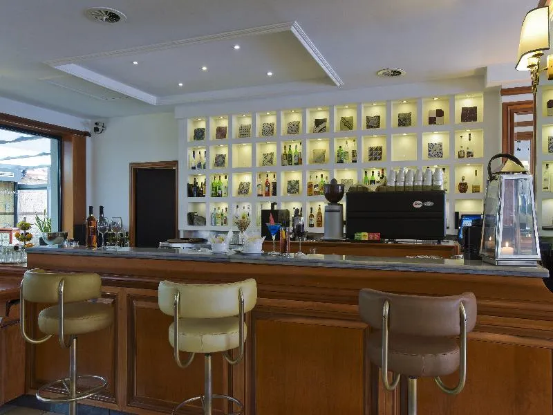 Bar, Grand Hotel Tiberio, Rome