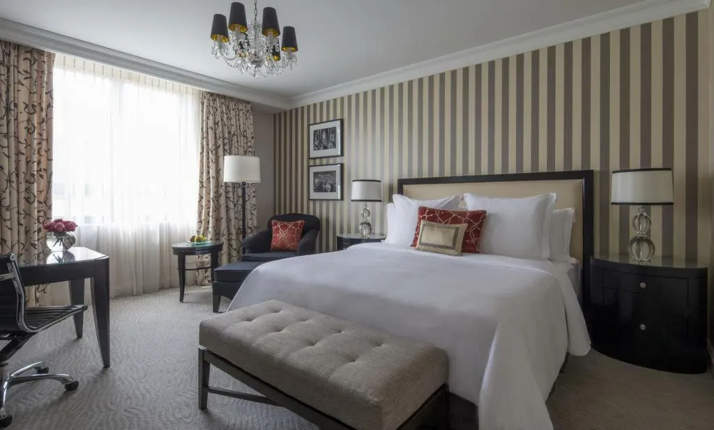 TRIPLE DELUXE Room, Four Seasons Hotel Prague, Prague