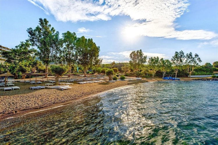 Evia Riviera Resort, Athens