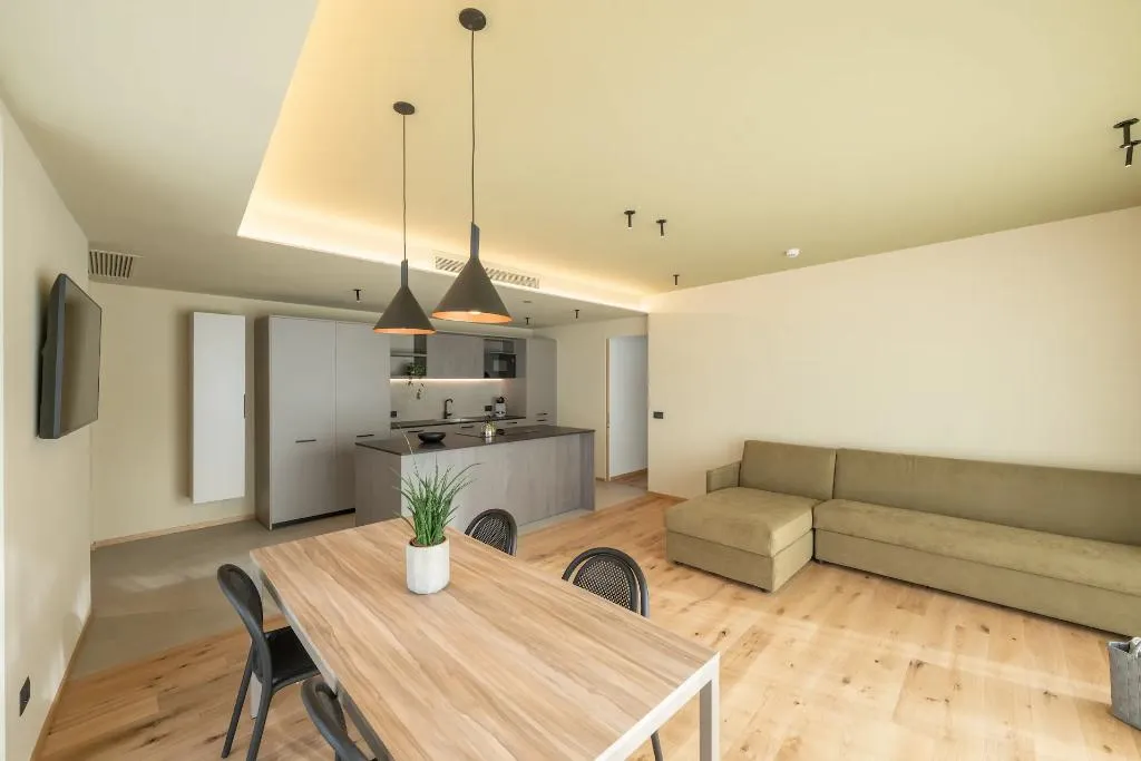 SUITE WITH JACUZZI WITH VIEWS Room, Ètra Suites & Apartments, Milan