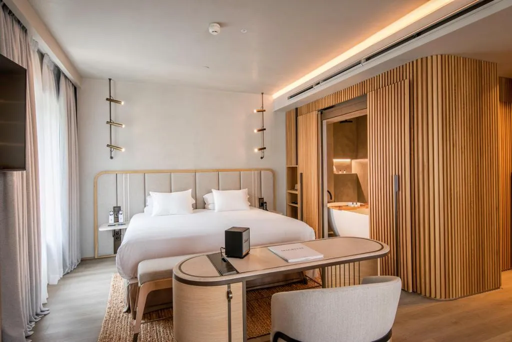 JUNIOR SUITE KING SIZE BED Room, Only YOU Hotel Málaga, Costa Del Sol
